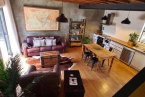 Apartment 4 - Haddin Court - Chic NY Loft Style